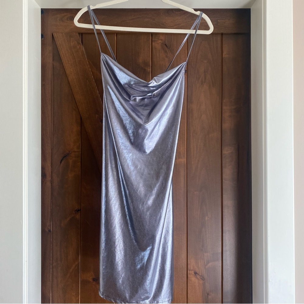 Women’s Metallic Silver Cowl Neck Spaghetti Straps Dress Size Large